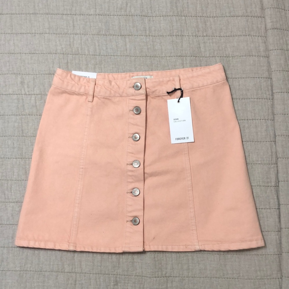 3/25🥳 NEW: FOREVER 21 | Light Pink Denim Skirt